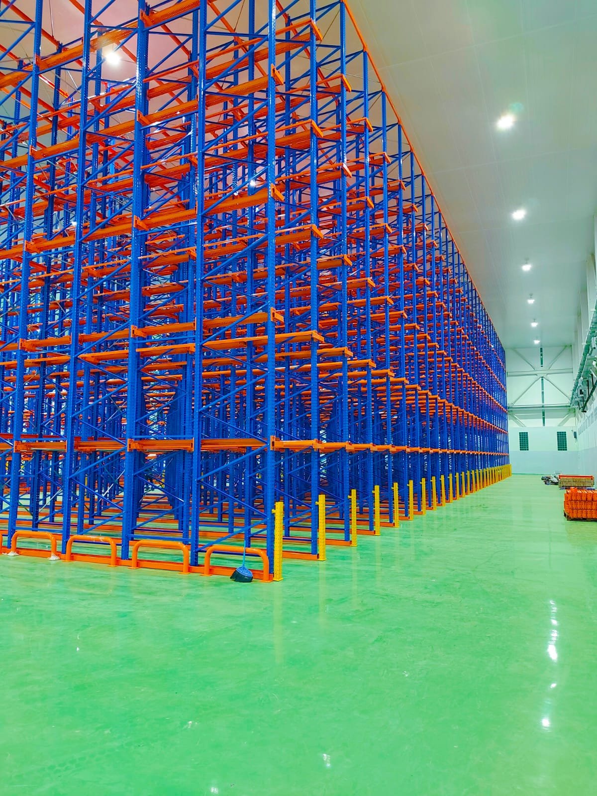 Rak drive-in Perkasa Racking TAP dijual bergaransi — Garansi & Layanan Purna Jual Rak Drive-In